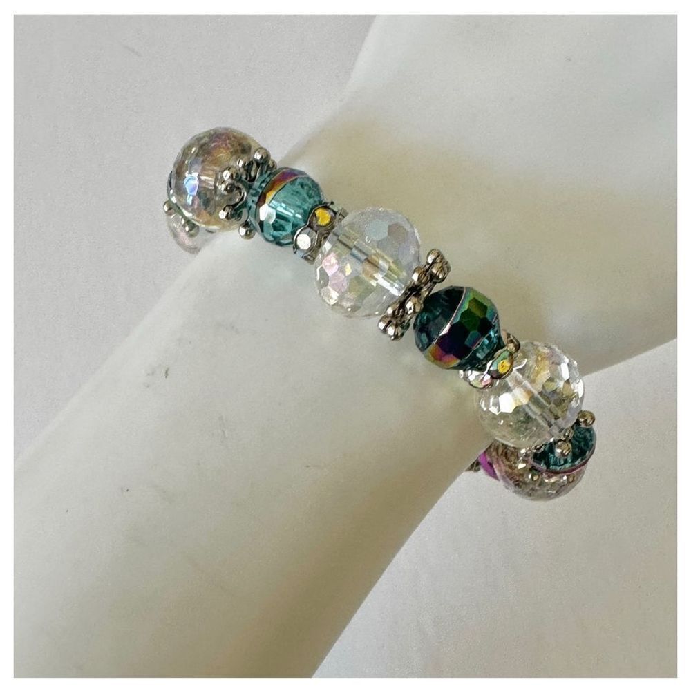 Clear and iridescent crystal beaded bracelet
